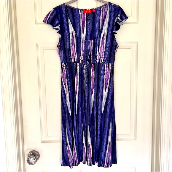 🌸3/$25 ELLE Purple & White Stripe Fit & Flare Dress with Ruching Details - Picture 10 of 11